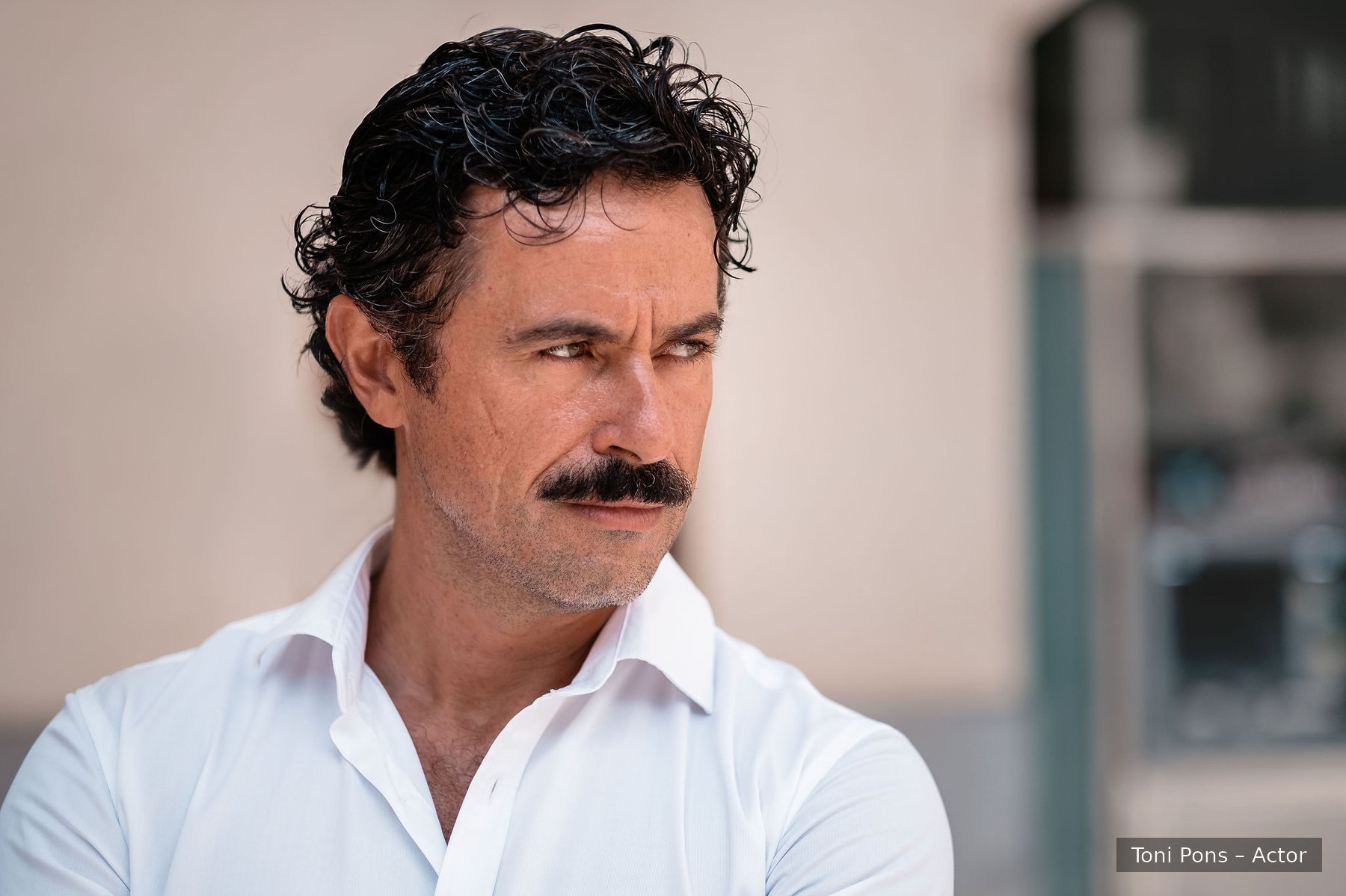 Toni Pons Vera – Moustache portrait 1